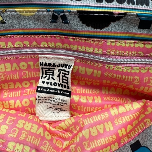 NWT Harajuku Lovers “Fitness Girls” Crossbody Bag - Picture 5 of 10
